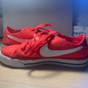 Womens Red Nike Sneakers Size 6.5